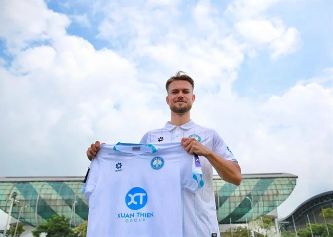 Tận dụng thời điểm cá vàng trong 32win11 bắn cá